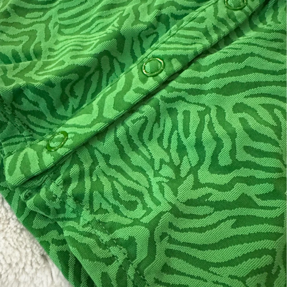 NWT Andie Swim Women's The Augusta Jacket Holly Zebra Jacquard Green